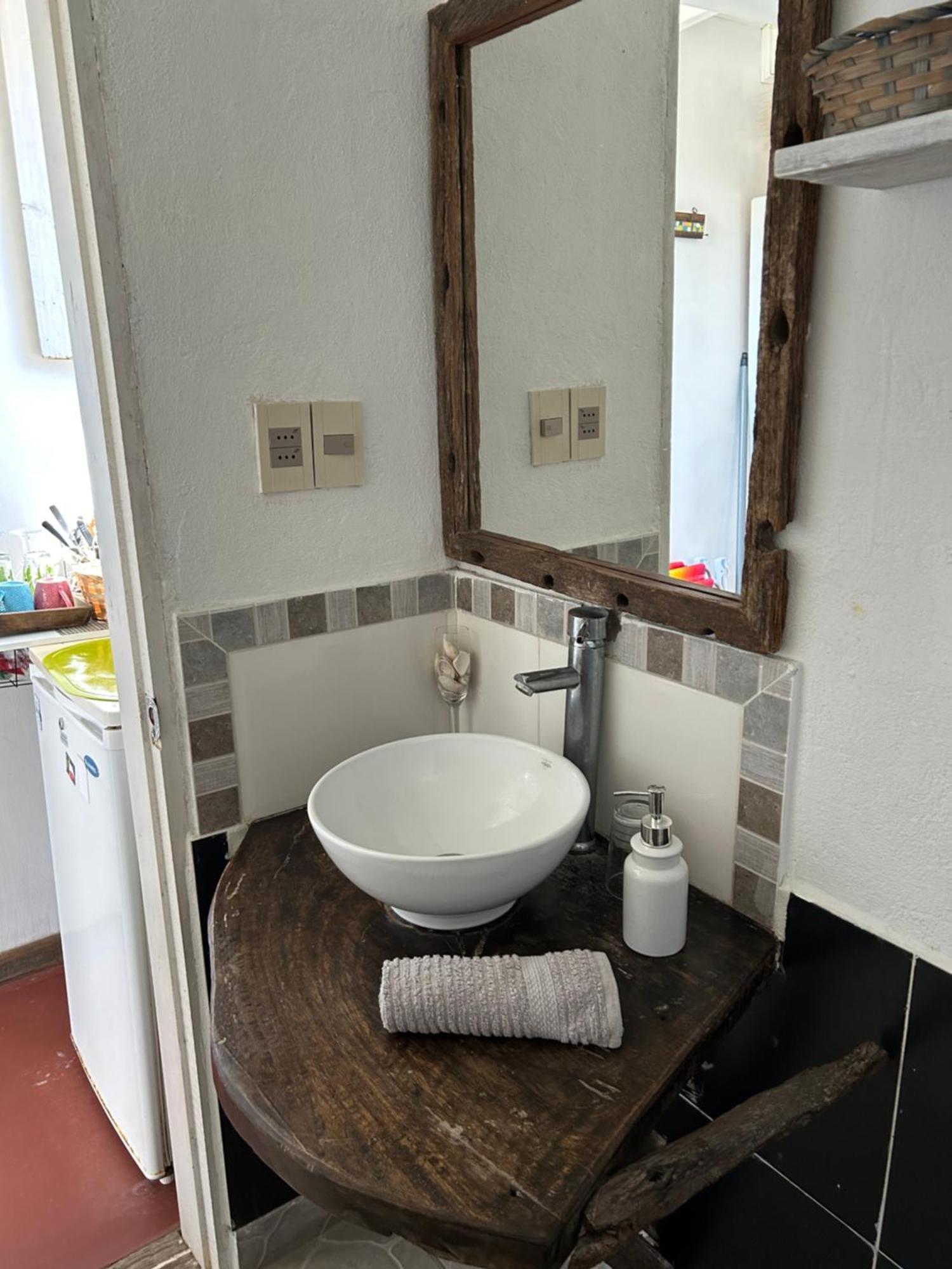 Lunas Del Bosque Cabana Y Apartamento En Suite لا بالوما المظهر الخارجي الصورة