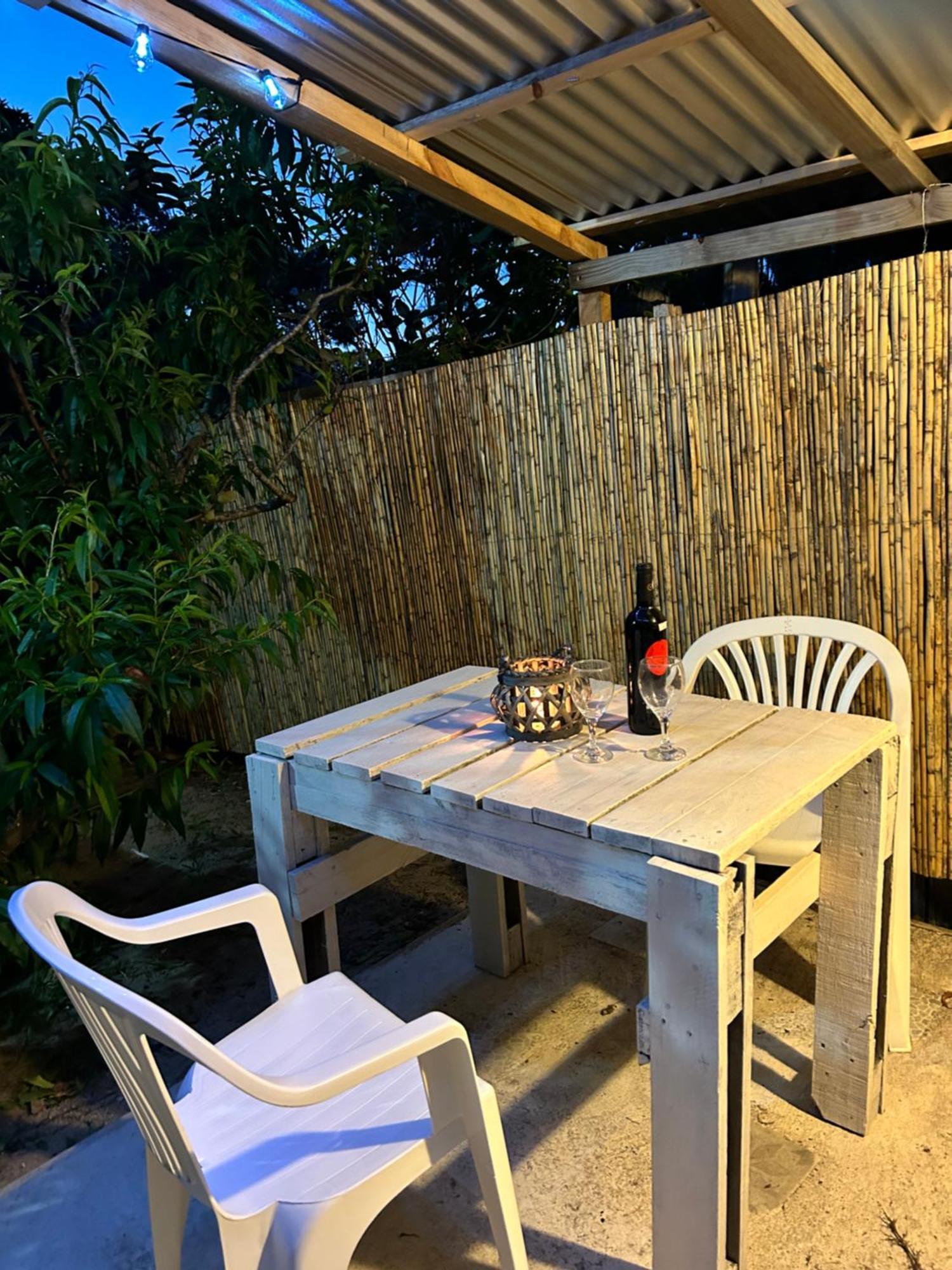 Lunas Del Bosque Cabana Y Apartamento En Suite لا بالوما المظهر الخارجي الصورة